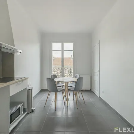 Spacious 3-bedroom In 14 - Alesia Paris
