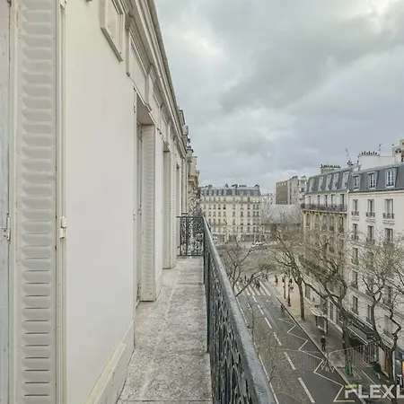 Spacious 3-bedroom In 14 - Alesia Lägenhet