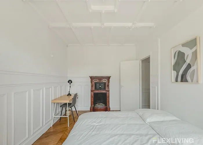 Spacious 3-bedroom In 14 - Alesia *